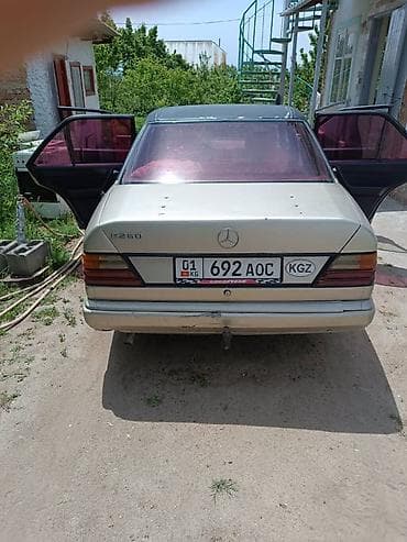 капитан: Mercedes-Benz E-Class: 1988 г., 2.6 л, Механика, Бензин, Седан — 4