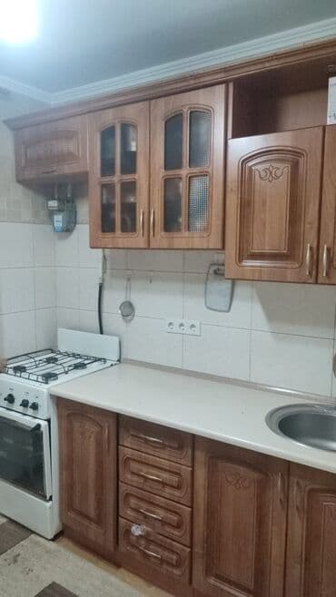 продаю квартиру 4 микрорайон: 1 комната, 32 м², 104 серия, 1 этаж, Косметический ремонт — 7