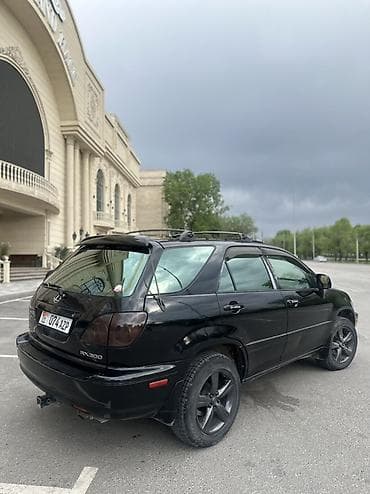 лехсуз: Lexus RX: 1999 г., 3 л, Автомат, Бензин, Кроссовер — 4