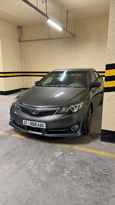 gs 450: Toyota Camry: 2013 г., 2.5 л, Автомат, Гибрид, Седан — 4