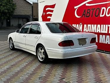 Транспорт: Mercedes-Benz E-Class: 2001 г., 3.2 л, Автомат, Бензин, Седан — 3