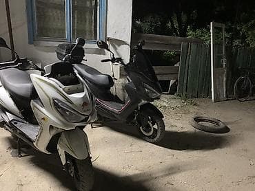 daewoo espero: Скутер/максискутер городского класса, белый, с агрессивной передней — 3