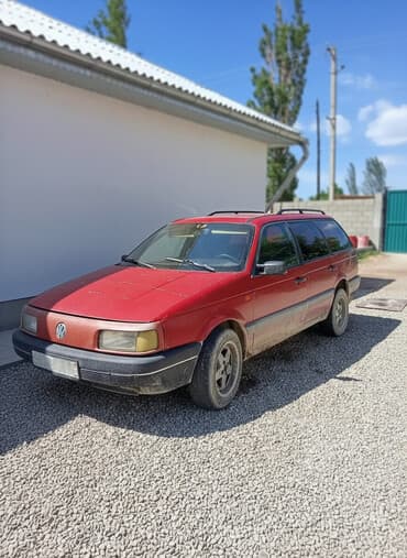 домкрат для авто: Volkswagen Passat: 1991 г., 2 л, Механика, Бензиновая, Универсал — 1