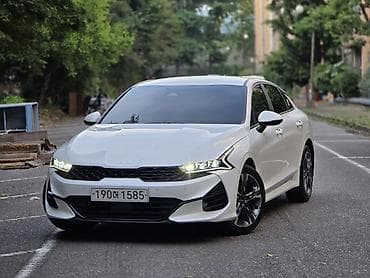 Kia K5: 2022 г., Автомат, Бензин, Седан