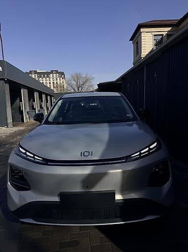 tesla pi: Dongfeng : 2026 г., 0.1 л, Автомат, Электромобиль, Кроссовер — 3