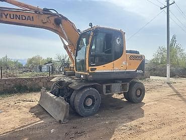 насос шымге: Экскаватор, Hyundai, 2010 г., Дөңгөлөктүү — 2