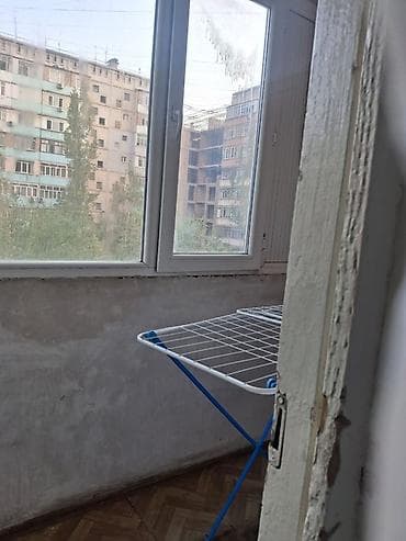 🏠 ПОДСЕЛЕНИЕГЕ эки кыз АЛАБЫЗ! Условиялар бар, комната с балконом — 2