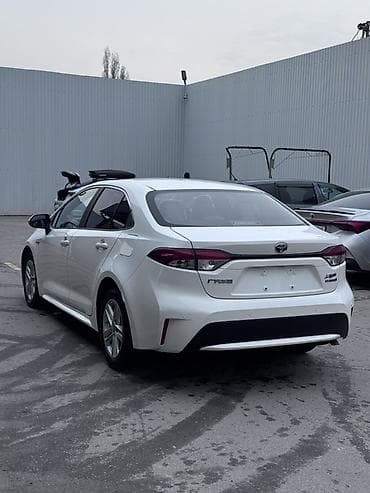 вариатор каробка: Toyota Levin: 2022 г., 1.8 л, Автомат, Гибрид, Седан — 6