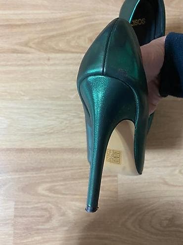 кет: Шикарные туфли 38 р. от Asos, изумруд. На выход! Высокий каблук — 4