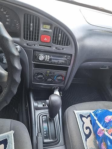 продаю туксон: Hyundai Elantra: 2005 г., 1.6 л, Автомат, Бензин, Седан — 5