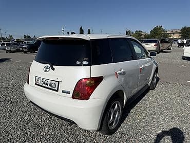 avensis 2001: Toyota Ist: 2002 г., 1.5 л, Автомат, Бензин — 5
