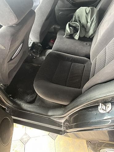 субару газ: Volkswagen Golf: 2000 г., 2 л, Автомат, Бензин, Универсал — 7