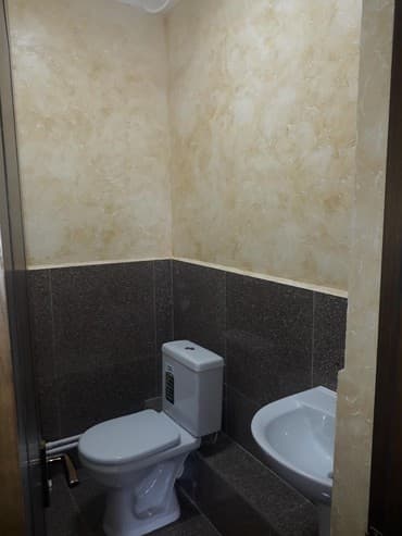 продаю офис 107 м² с ремонтом с мебелью административное здание 1 этаж: Сдаю новые офисные помещения.Район Алматинка Южная магистраль. Евро — 5