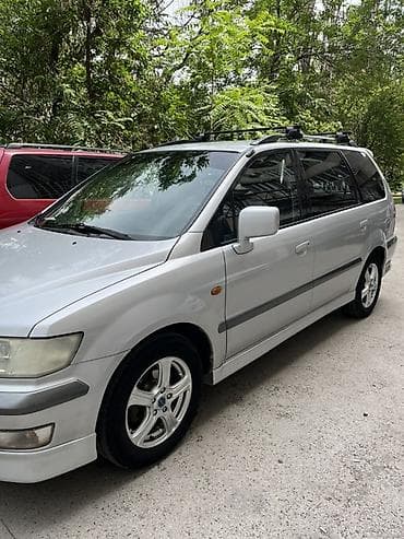prius plus: Mitsubishi Space Wagon: 2001 г., 2 л, Механика, Бензин, Минивэн — 3