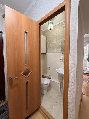 кывартира: 3 комнаты, 61 м², 106 серия, Тунгуч мкр 106 серия, 5 этаж — 8