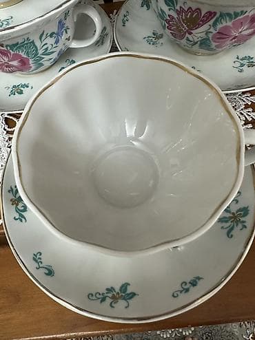 меняю на дачу: Чайный сервиз ЛФЗ из костяного фарфора с цветочным узором. Набор на 5 — 5