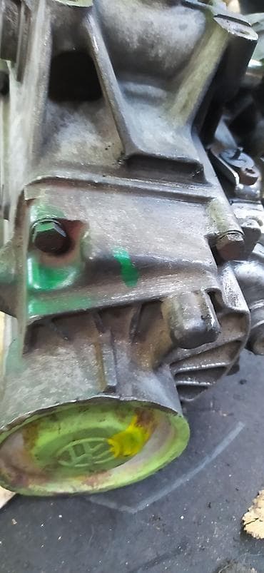 golf: Коробка передач Механика Volkswagen 1994 г., Б/у, Оригинал — 2