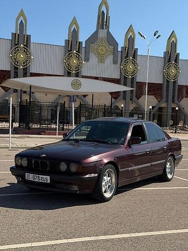 мерс 124 4 2: BMW 5 series: 1992 г., 2 л, Механика, Седан — 1