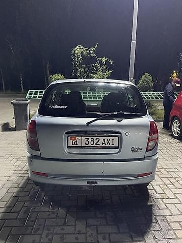 дайхатсу срион: Daihatsu Sirion: 2003 г., 1 л, Механика, Бензин, Хэтчбэк — 5