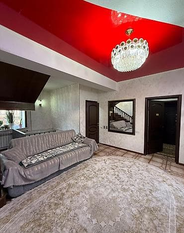 дом для кош: Продам 2-х этажный дом в районе рынка Дордой моторс. Участок 5,7 — 1
