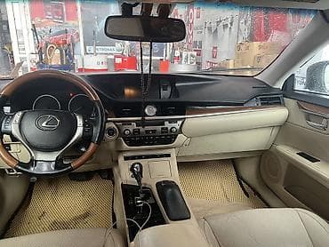leng rover: Lexus ES: 2013 г., 2.5 л, Автомат, Гибрид, Седан — 6