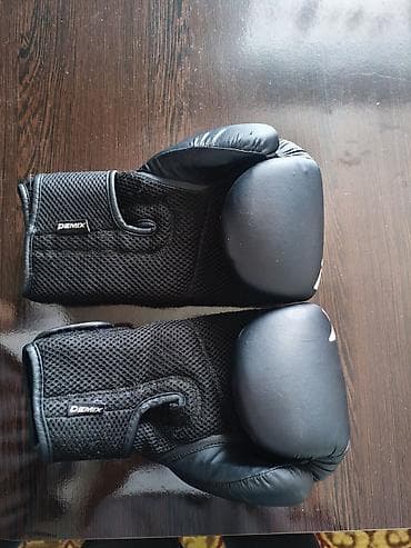 Спорт и отдых: Боксерские перчатки Demix, 10 oz - Вес: 10 унций — универсальный — 3