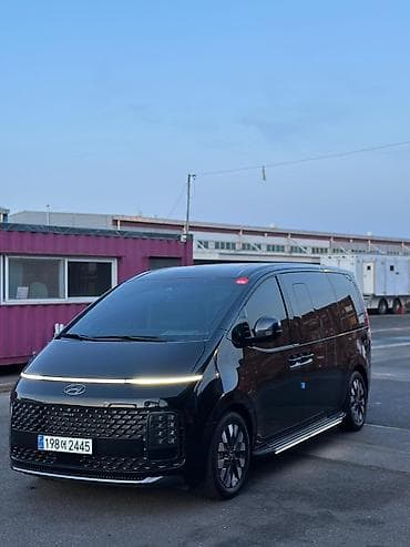 tayota progres: Hyundai Staria: 2024 г., Минивэн — 1