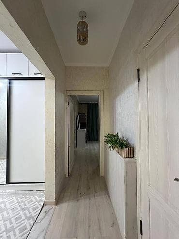 квартиру в кок жаре: 2 комнаты, 68 м², 6 этаж — 7