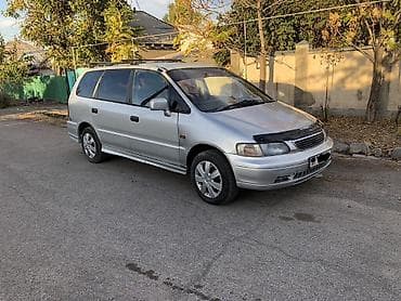 Honda Shuttle: 1997 г., Минивэн