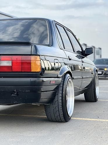 беха 525: BMW 3 series: 1988 г., 2.8 л, Автомат, Бензин, Седан — 10