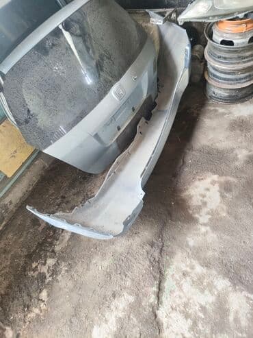 хонда капа: Крышка багажника Honda, Оригинал — 1