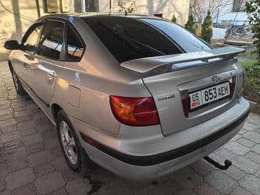 дом обмен на авто: Hyundai Elantra: 2004 г., 2 л, Автомат, Бензиновая, Хэтчбэк — 1