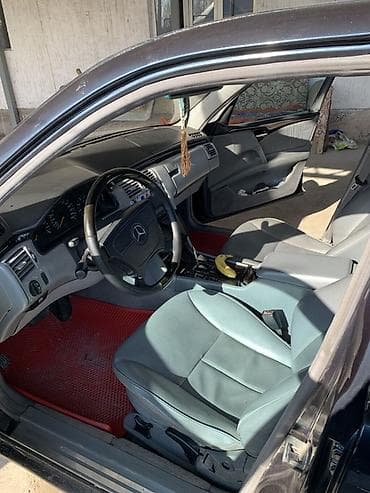 Продажа авто: Mercedes-Benz E-Class: 1999 г., 4.3 л, Автомат, Бензин, Седан — 9