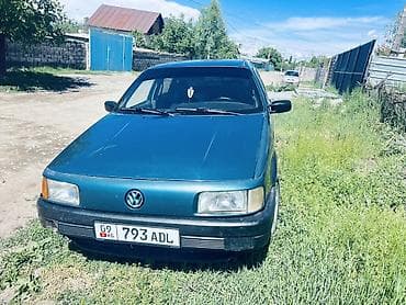 urban cruiser: Volkswagen Passat: 1991 г., 1.8 л, Механика, Бензин, Седан — 3