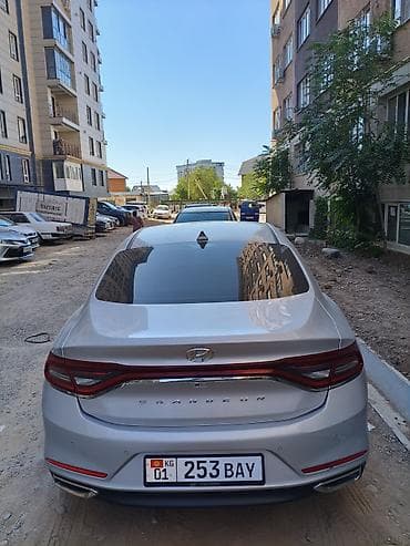 Hyundai Grandeur: 2018 г., 3 л, Автомат, Газ, Седан — 2