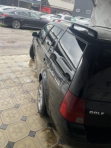 субару газ: Volkswagen Golf: 2000 г., 2 л, Автомат, Бензин, Универсал — 4