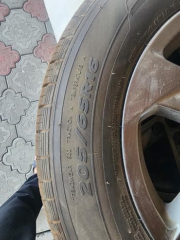 subaru forester 2014: Колеса в сборе 205 / 65 / R 16, Лето, Легковые, Литые, отверстий - 5 — 1