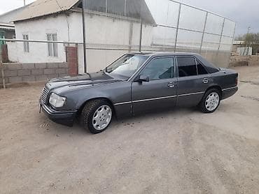 lada 2112: Mercedes-Benz W124: 1994 г., 2.2 л, Автомат, Бензин, Седан — 3