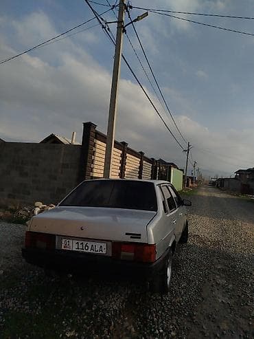 рино логан: ВАЗ (ЛАДА) 21099: 2004 г., Бензин, Седан — 2