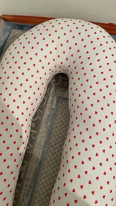 подушка доя беременных: Кош бойлуу айымдар учун жаздыкча белге ото ынгайлуу — 2