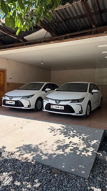 авто прод: Toyota Corolla: 2022 г., 1.8 л, Вариатор, Гибрид, Седан — 3