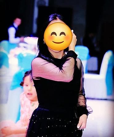 спортивные одежда: Вечернее платье, Длинная модель, С рукавами, M — 1