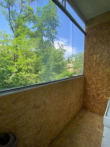 первомайская: 2 комнаты, 42 м², Хрущевка — 6