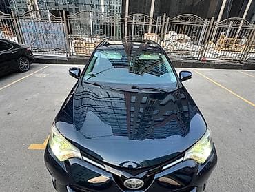 Toyota: Toyota RAV4: 2018 г., 2.5 л, Автомат, Бензин, Кроссовер — 6