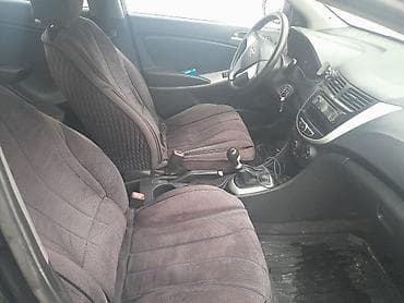 соната шина: Hyundai Solaris: 2012 г., 1.6 л, Механика, Бензин, Седан — 5