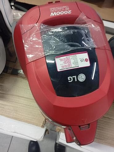 Пылесос LG, красный корпус. Характеристики и особенности: - Мощность