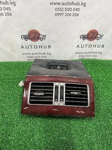 1ur: Дефлектор печки (воздуховод) для Lexus LS 460, двигатель 1UR‑FSE, 4.6 — 2