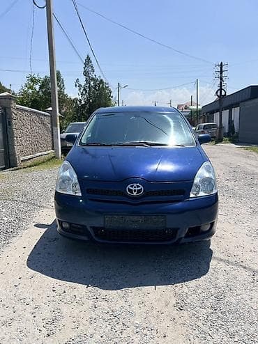 Toyota Corolla Verso: 2007 г., 2.2 л, Механика, Дизель, Минивэн