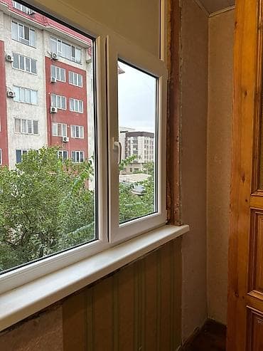 Сдается двухкомнатная квартира в центре города. - Расположение: 4-й — 8