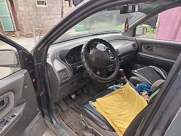 митсубиси спайс стар: Mitsubishi Space Wagon: 1996 г., 2 л, Механика, Бензин, Универсал — 3